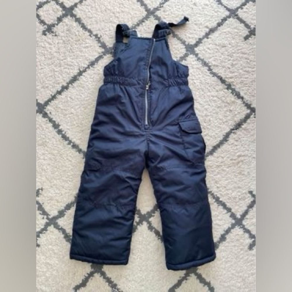 3T Carter’s Snow Bib toddlers